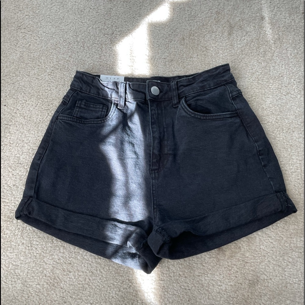 mom jean shorts